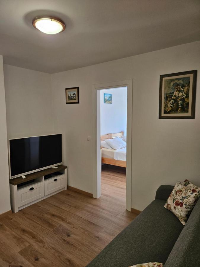 Apartman Eli Supetar Luaran gambar