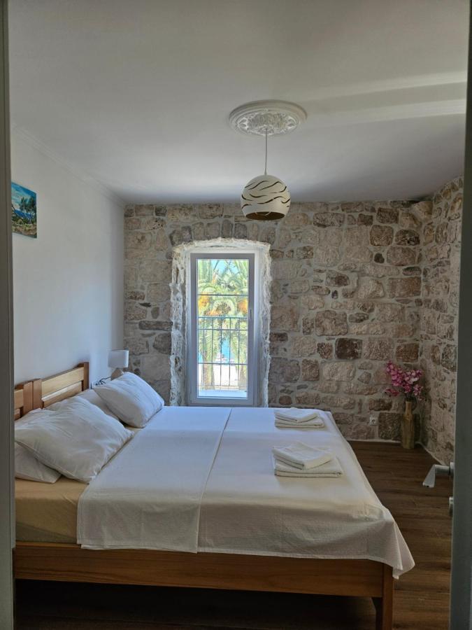 Apartman Eli Supetar Luaran gambar